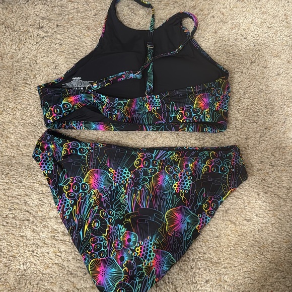MeUndies Electric Reef Bikini Set Size Mediu - Picture 4 of 5